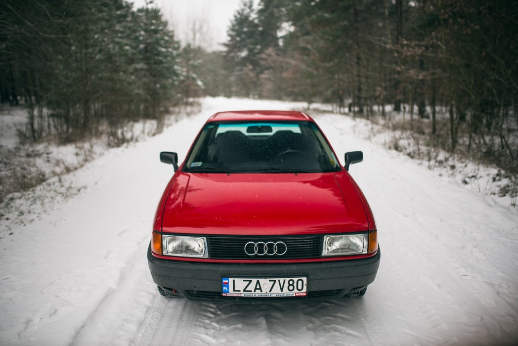 Audi 80 nie musisz w nie nic inwestować. 1987r