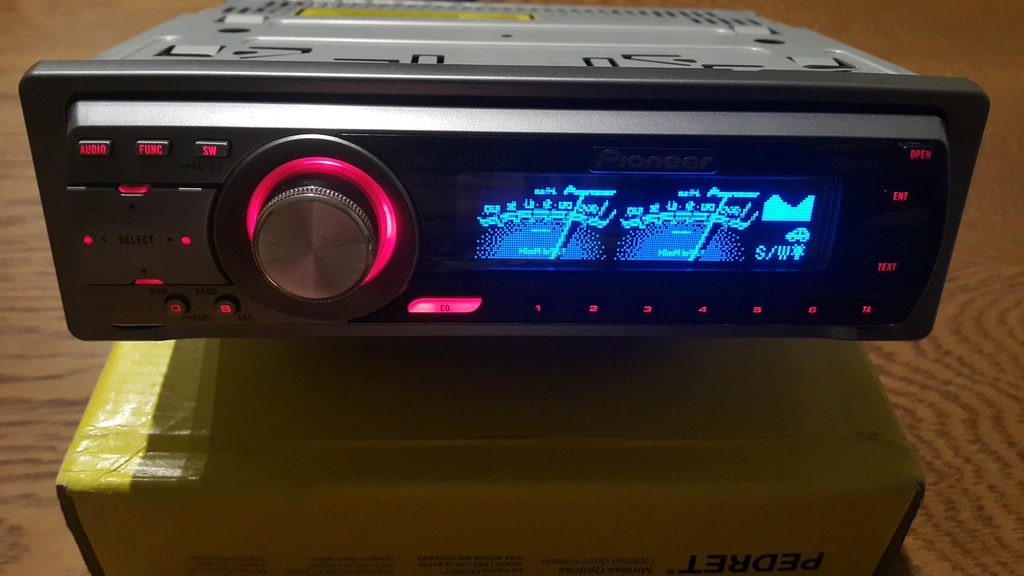 Radio Pioneer Deh-p6800mp cd aux mp3 zadbane