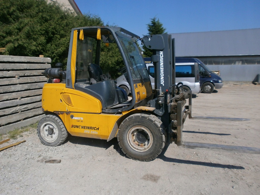 WÓZEK WIDŁOWY JUNGHEINRICH DFG 540s