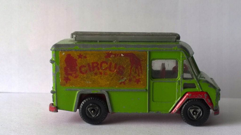 EFSI Holland - Commer 302 - Circus - PRL
