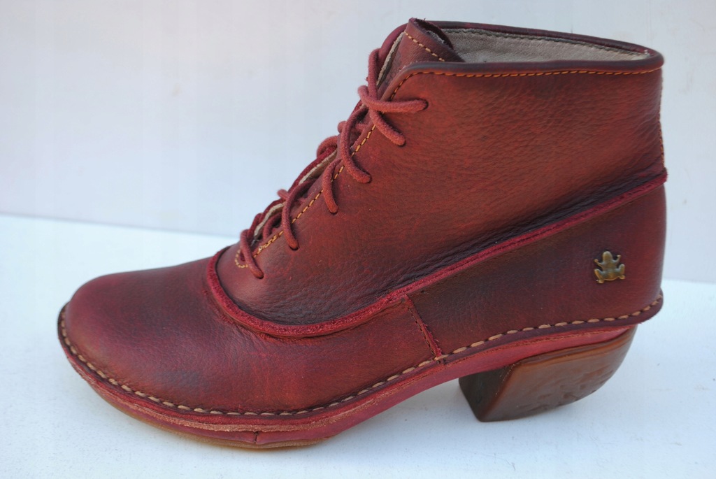 El Naturalista Rana Tharu N456 MARKOWE BOTKI R.36