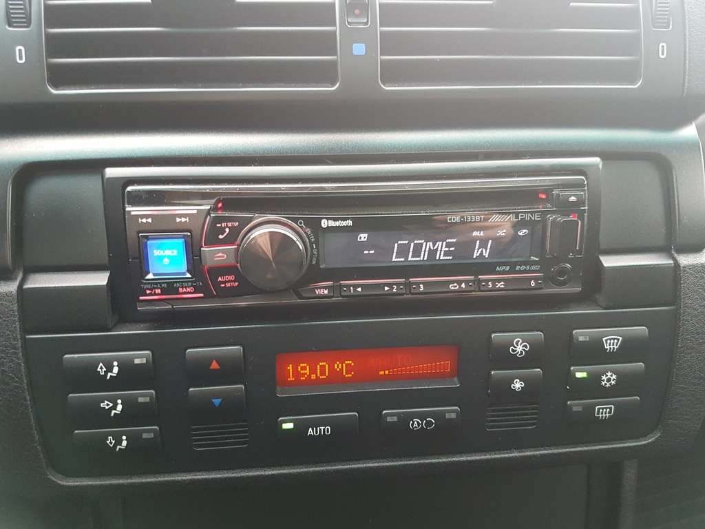 Alpine cde133bt MP3 + BMW sterowanie z kierownicy