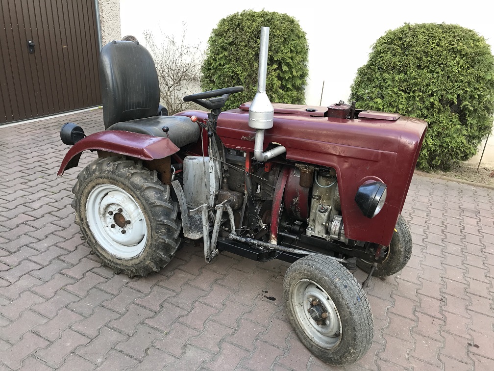 Traktor Andoria S7