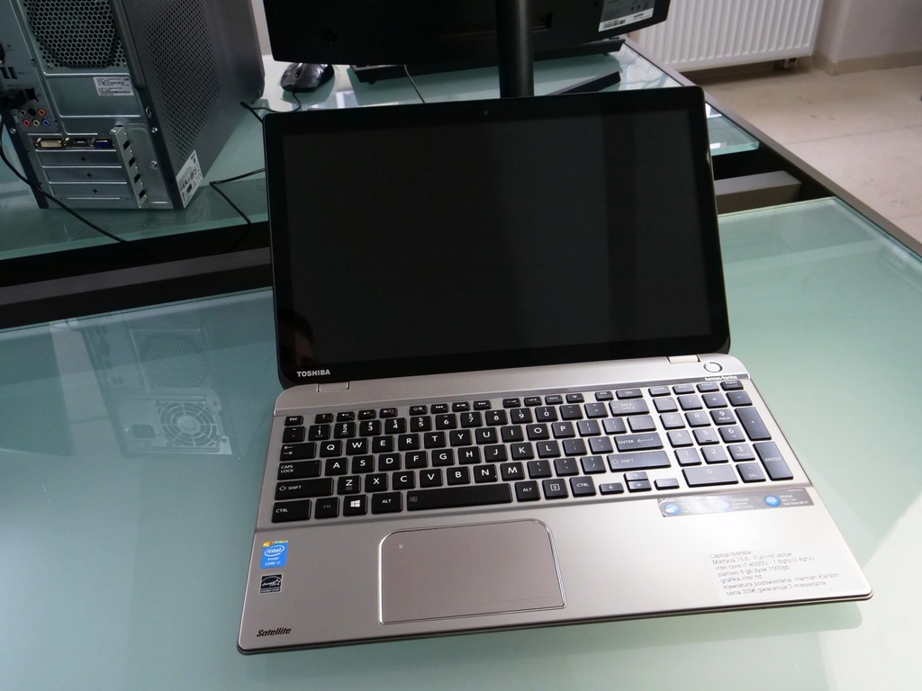 Laptop Toshiba Satellite P55T-a i7-4500U 8GB 1TB