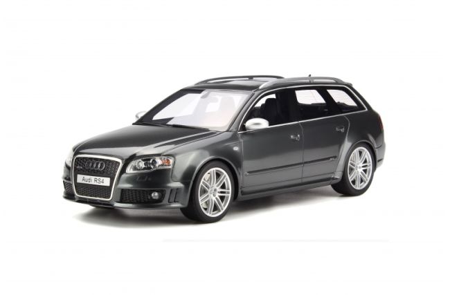 Audi RS4 B7 (2006) 1:18 OTTO OT721