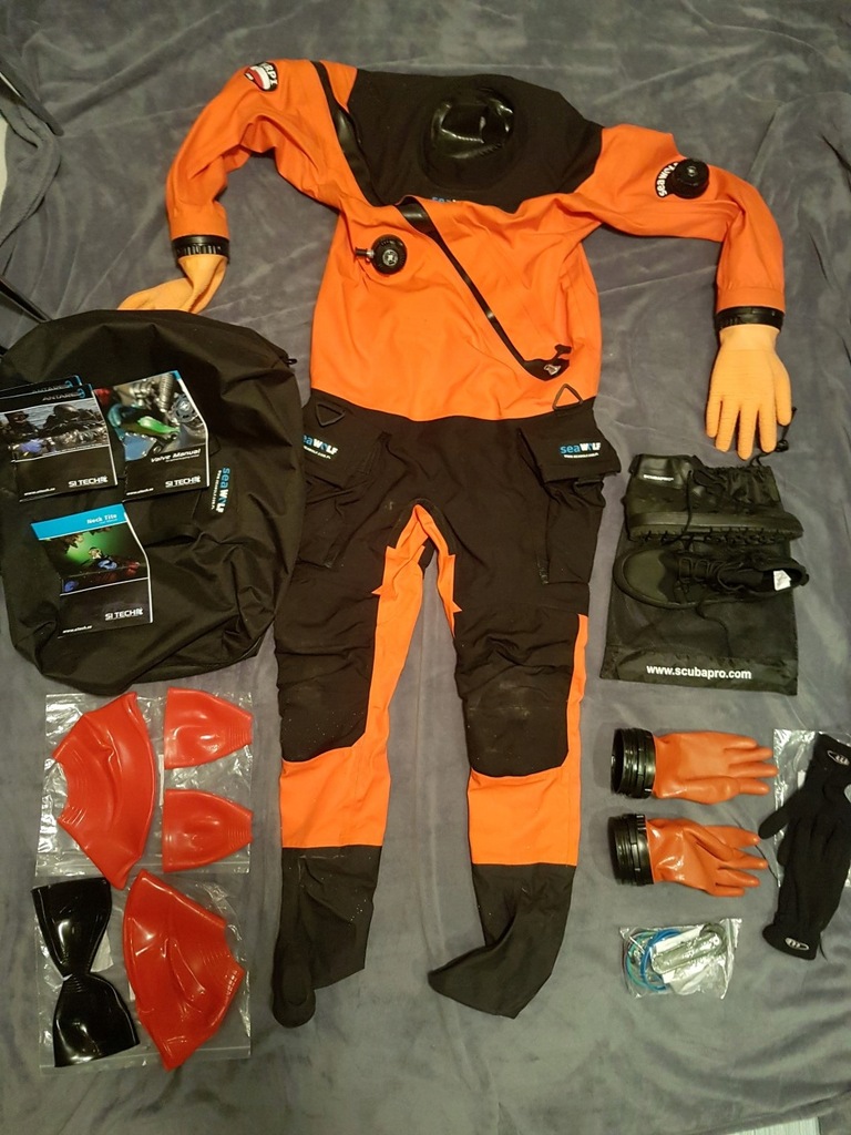 Skafander SEA WOLF LITE ROZM. S JAK NOWY + DODATKI