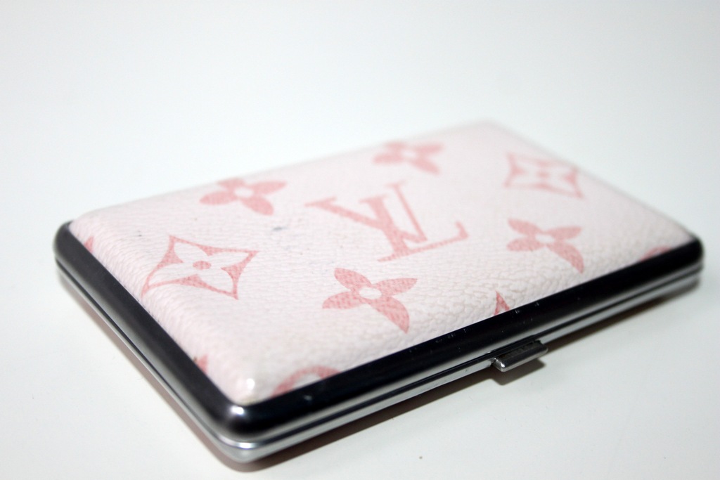 LOUIS VUITTON WIZYTOWNIK ETUI NA WIZYTÓWKI