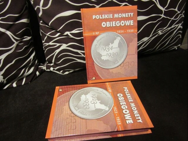 2 tomy album na Polskie monety obiegowe 1923-1939