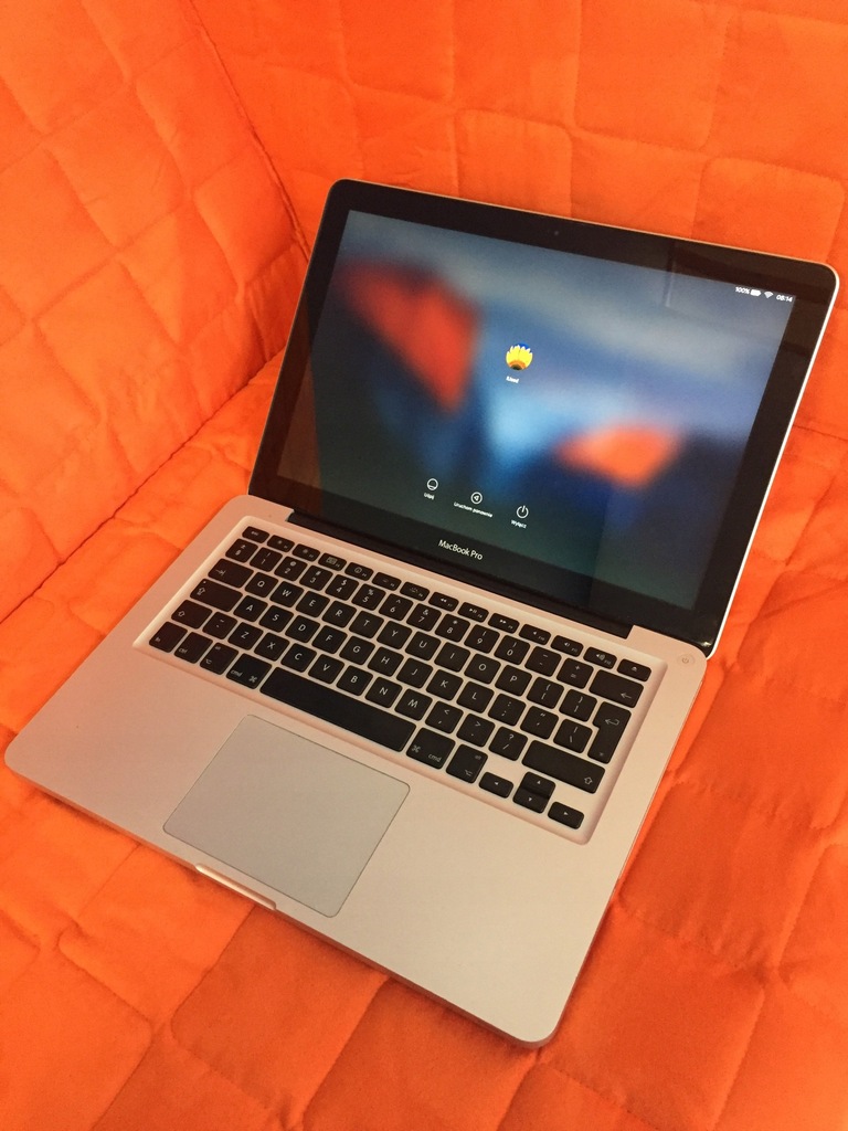 Macbook Pro C2D 4GB 250GB od iUsed GW12m