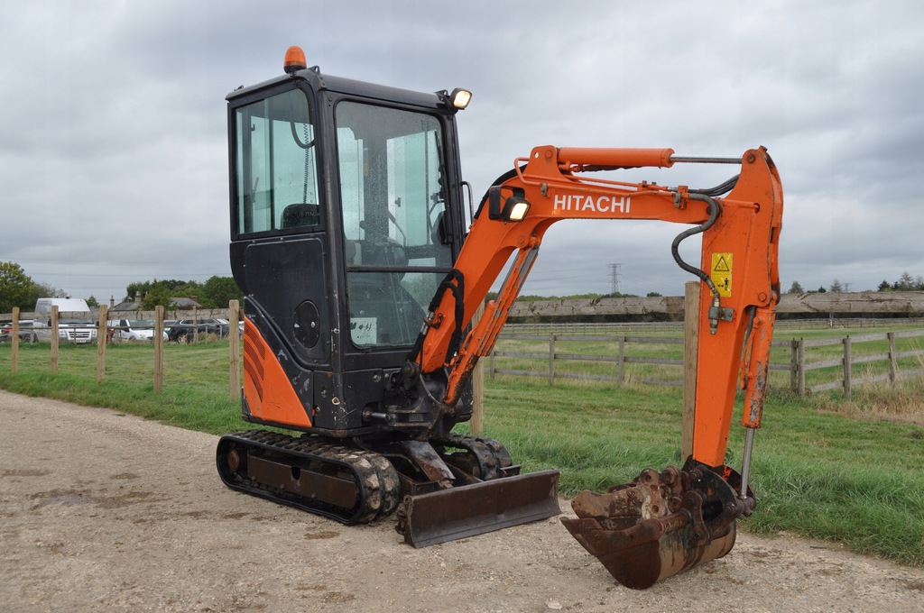 MINIKOPARKA HITACHI ZX17U-2 1.8t Koparka Jcb - 7559974586 - Oficjalne ...