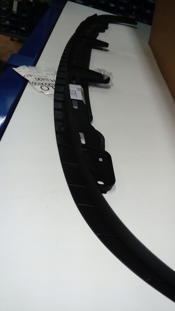 Spoiler zderzaka przedniego Golf VI 5K0805915 9B9