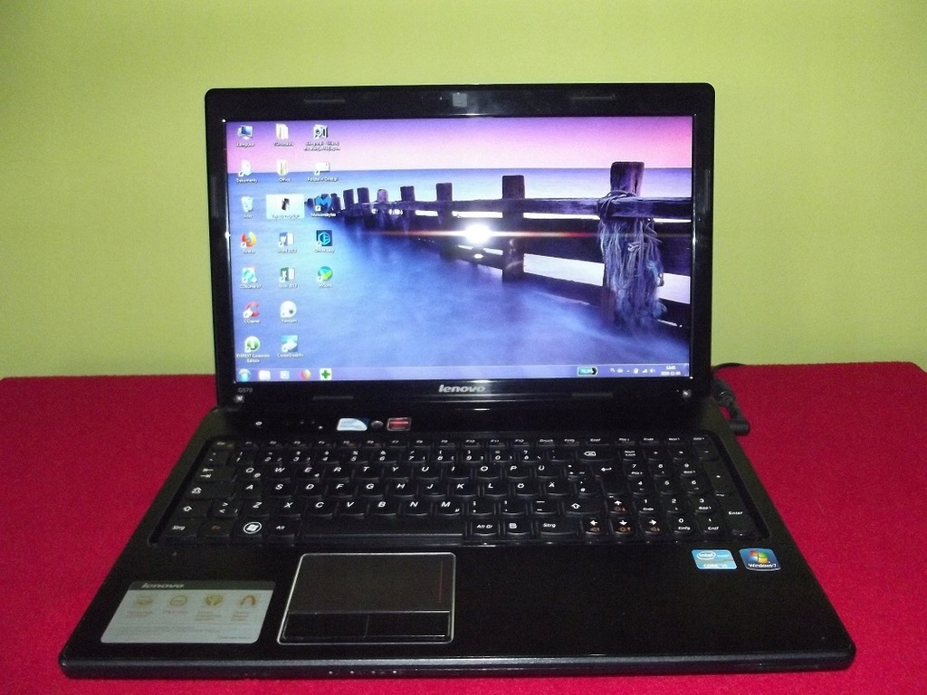 Laptop Lenovo G570 (20079), i3-2310, działa