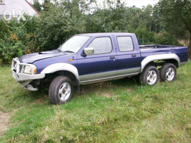 Nissan 2004r d22 pickup navara napęd 4x4 lub 6x6