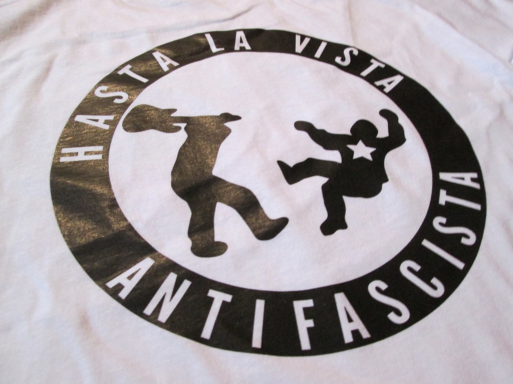 KOSZULKI HASTA LA VISTA ANTIFASCISTA SKINHEAD OI L