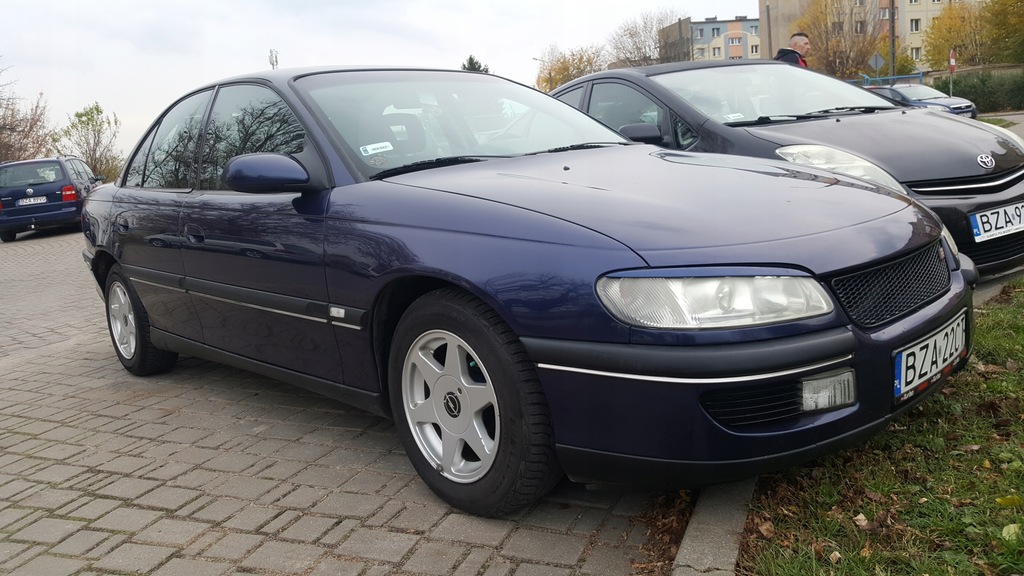 Samochód Opel Omega 1997