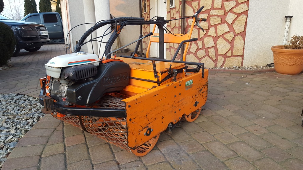 Eliet Siewnik Brona wibracyjna  Kubota  GZC 1000