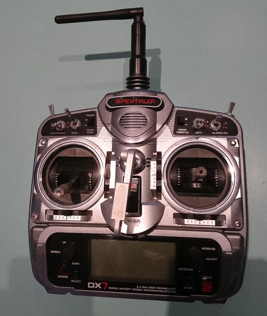 Aparatura Spektrum DX7 DSM2