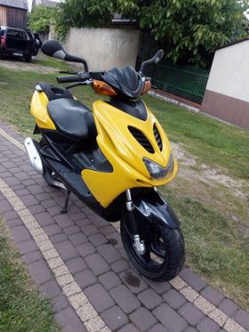 Skuter Yamaha Aerox