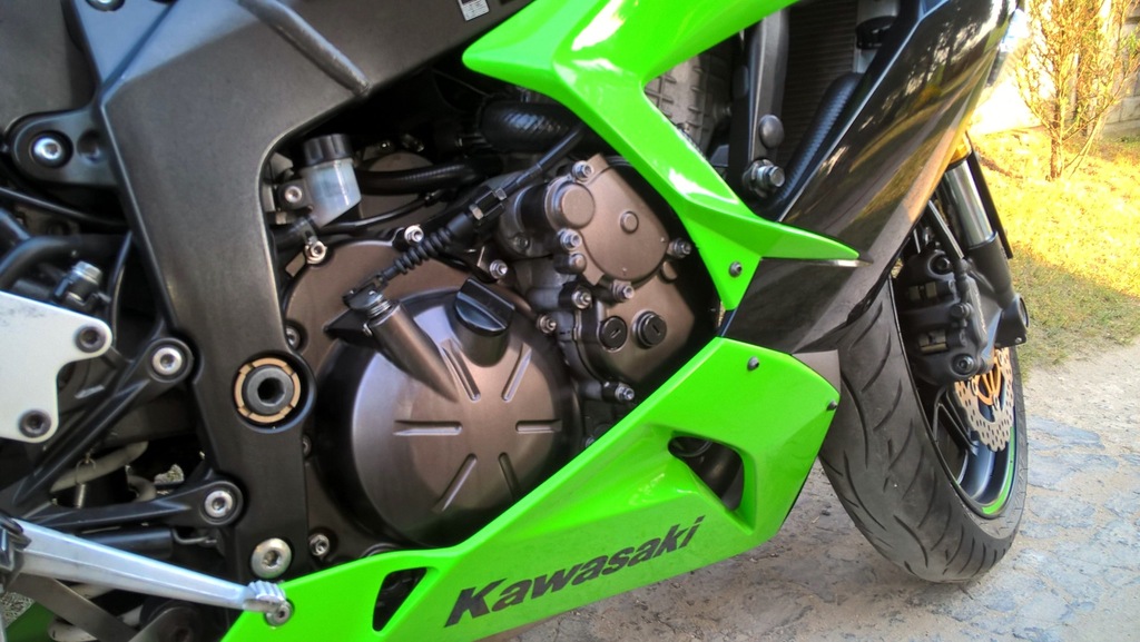 【R】 Kawasaki ZX-6R 636 (2013-2018) Przedni Set Podnóżek Prawy