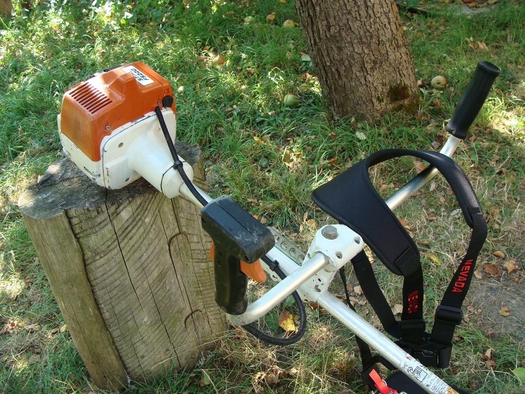 KOSA SPALINOWA STIHL FS 220 !!!