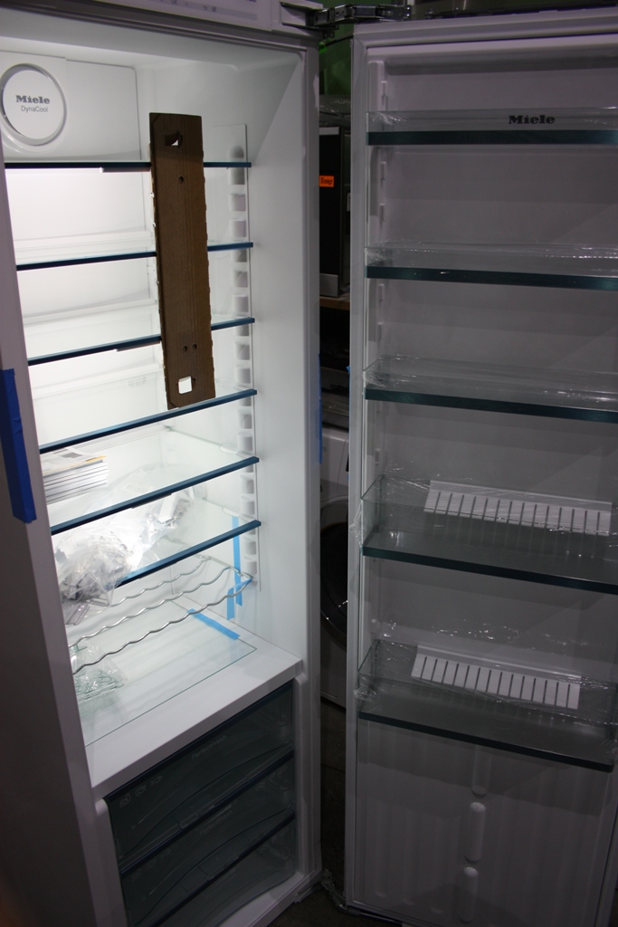 Nowa chłodziarka Miele K 37472 iD do zabudowy side 7138131090