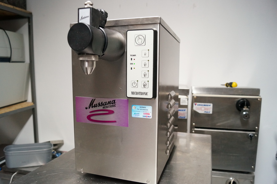 AUTOMAT BITEJ SMIETANY MUSSANA MICROTR  PONY 2 L