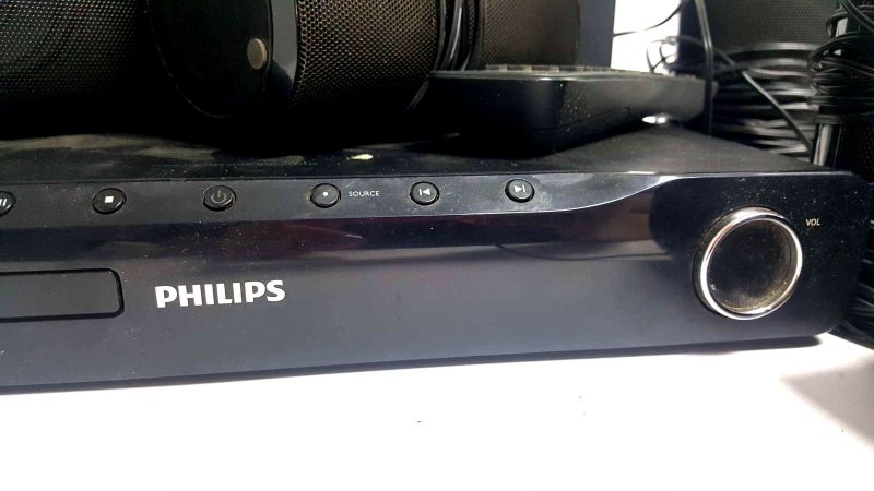 Hts5120 51 philips сабвуфер как напрямую подключить к компьютеру через провод