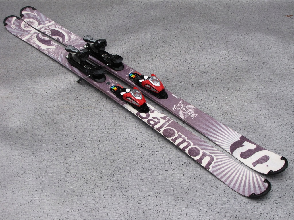 Salomon best sale knight skis