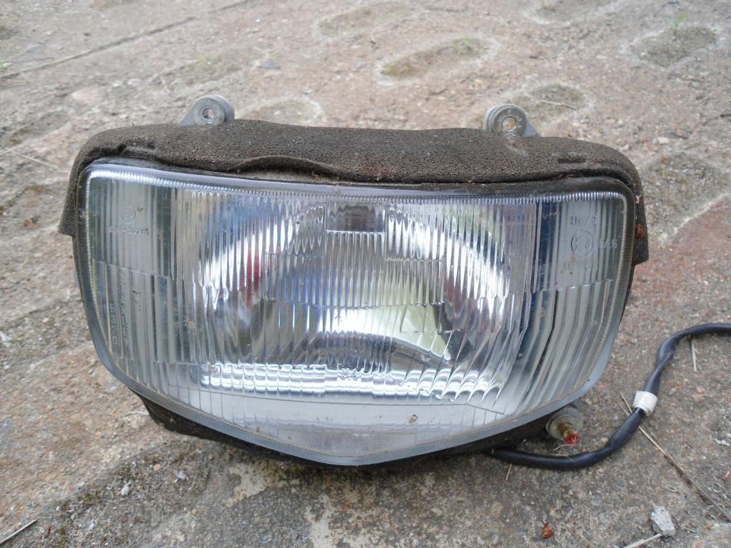 Reflektor lampa Honda CBR F2 93r Pc25