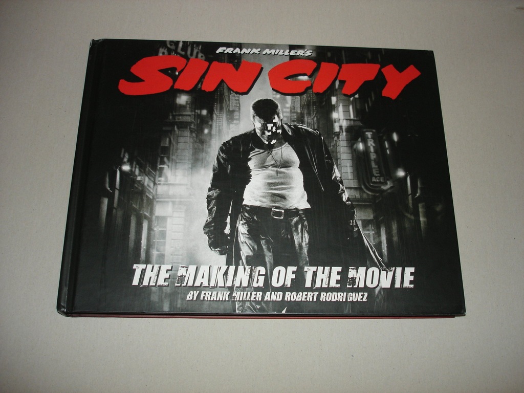 Album SIN CITY Making of the movie 270 stron 22x29