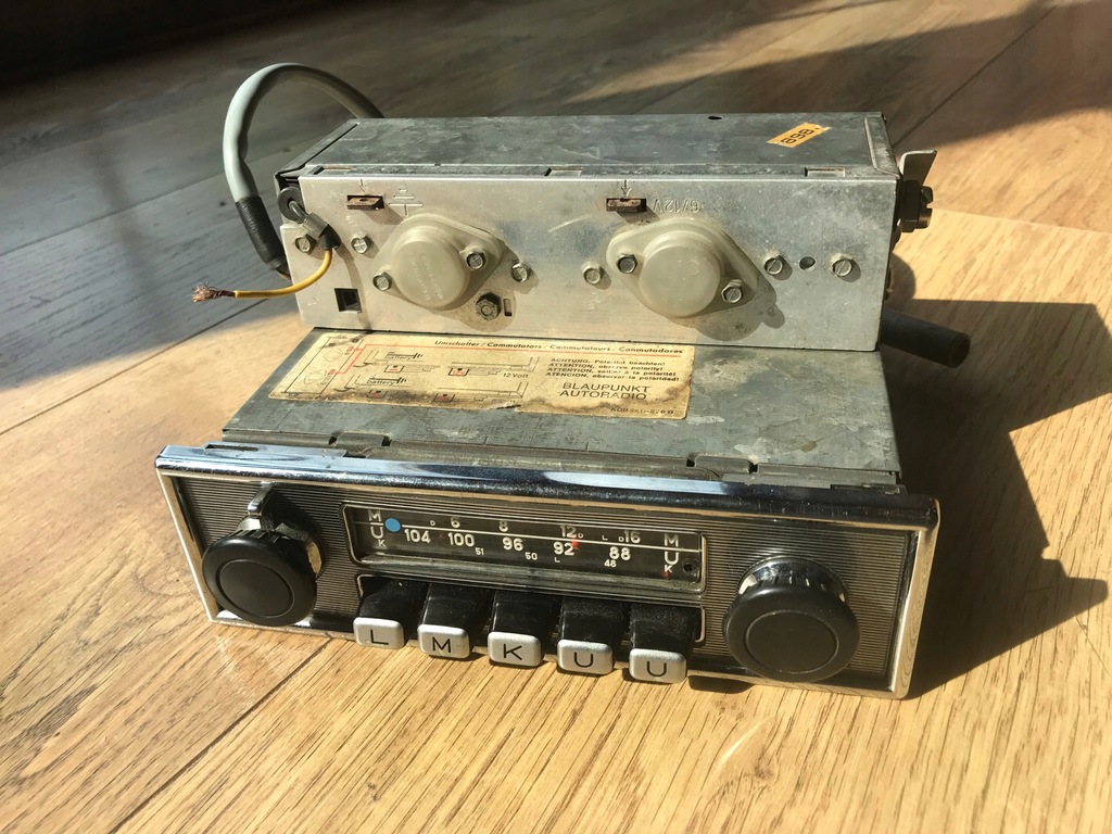 RADIO BLAUPUNKT KOLN KDB 961-826 B (Vintage)