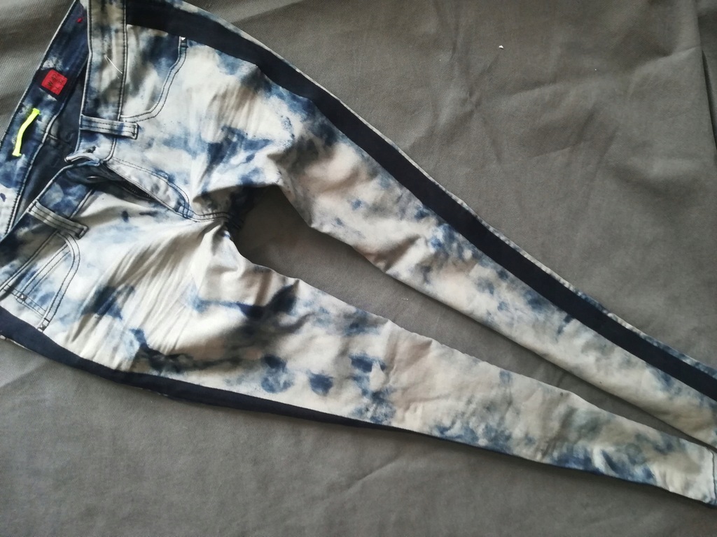 SPODNIE RURKI KANDYZOWANE LAMPASY R L32