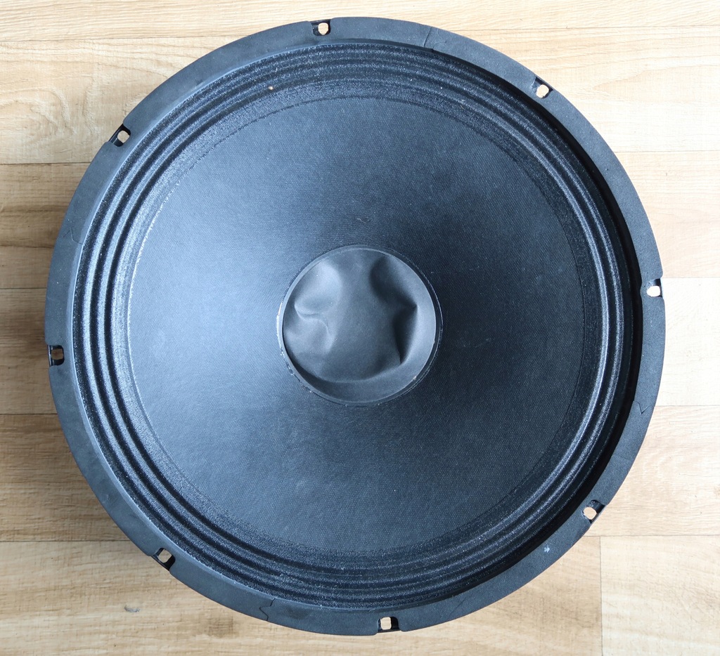 Głośnik, subwoofer YAMAHA YD657A0 38cm uszk.