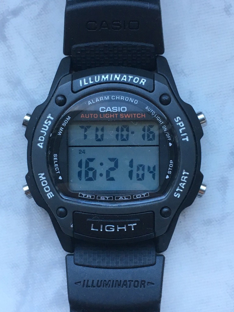 Zegarek CASIO Illuminator W93H-1AV