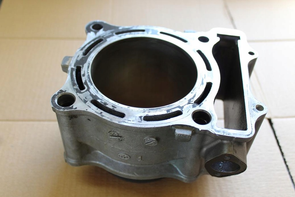 CYLINDER POLARIS PREDATOR 500 ADLY 500 DOBRY STAN
