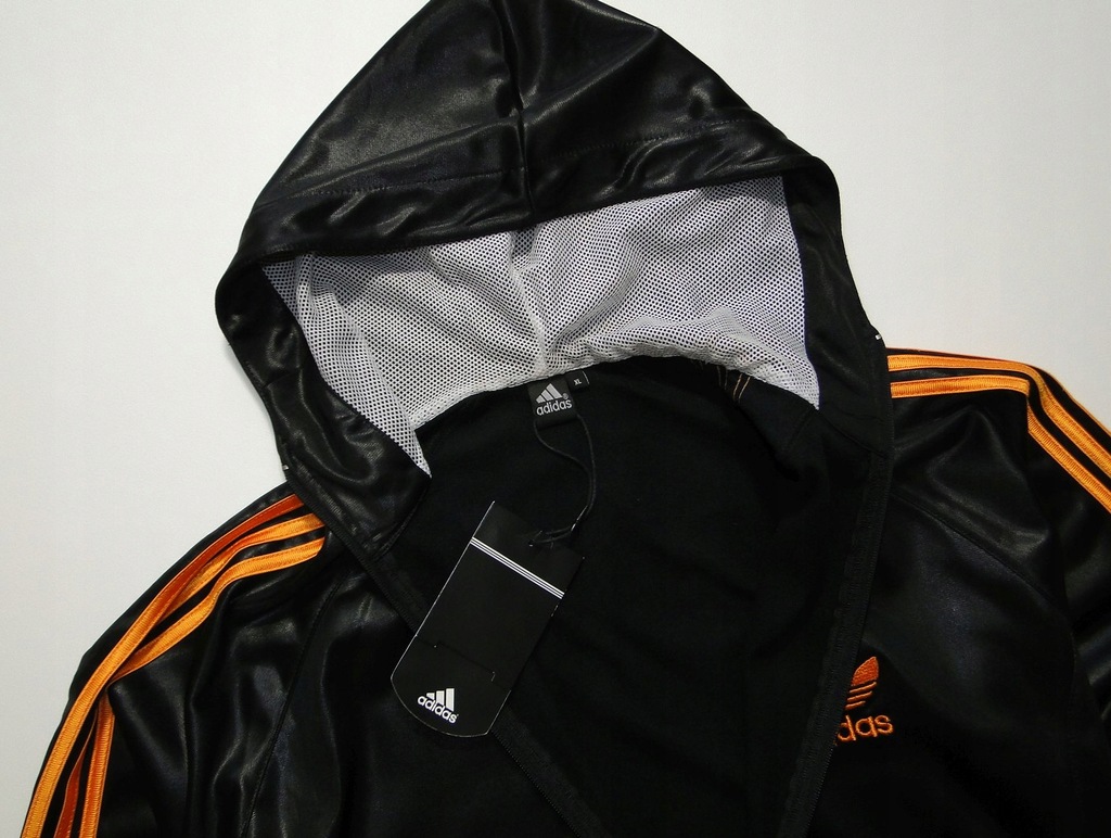 adidas chile 62 hoodie