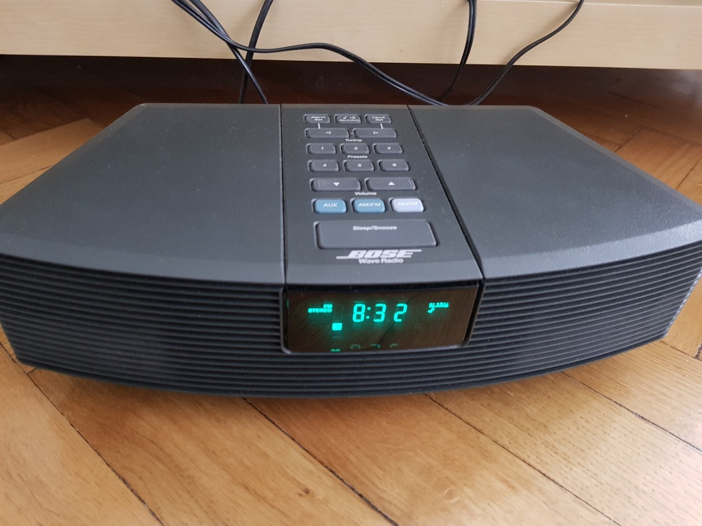 BOSE wave radio + adapter bluetooth logitech