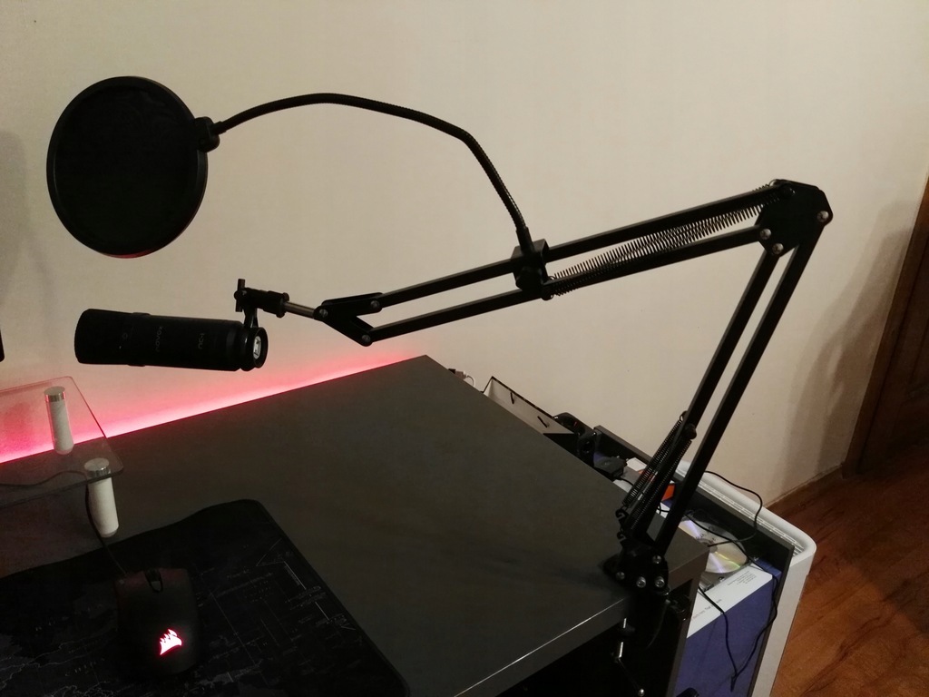 Novox NC-1, Statyw RENKFORCE AD-20 MIKROFON