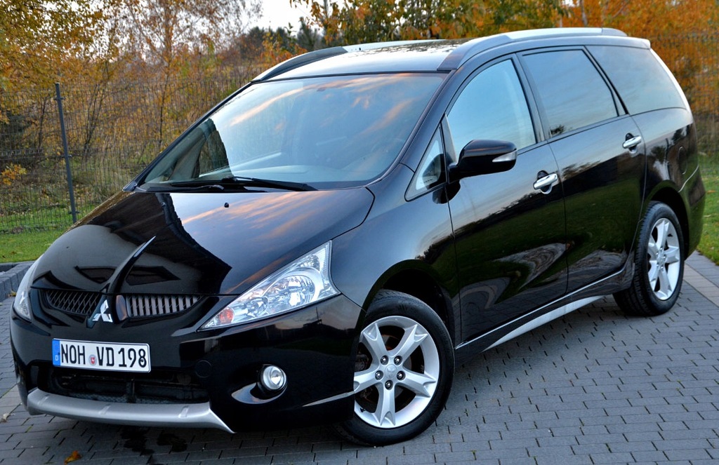 MITSUBISHI GRANDIS 2.4i -FABRYCZNY- SUPER STAN !