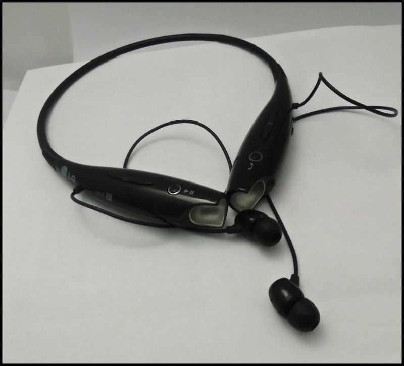 SŁUCHAWKI BEZPRZEWODOWE LG HBS-730