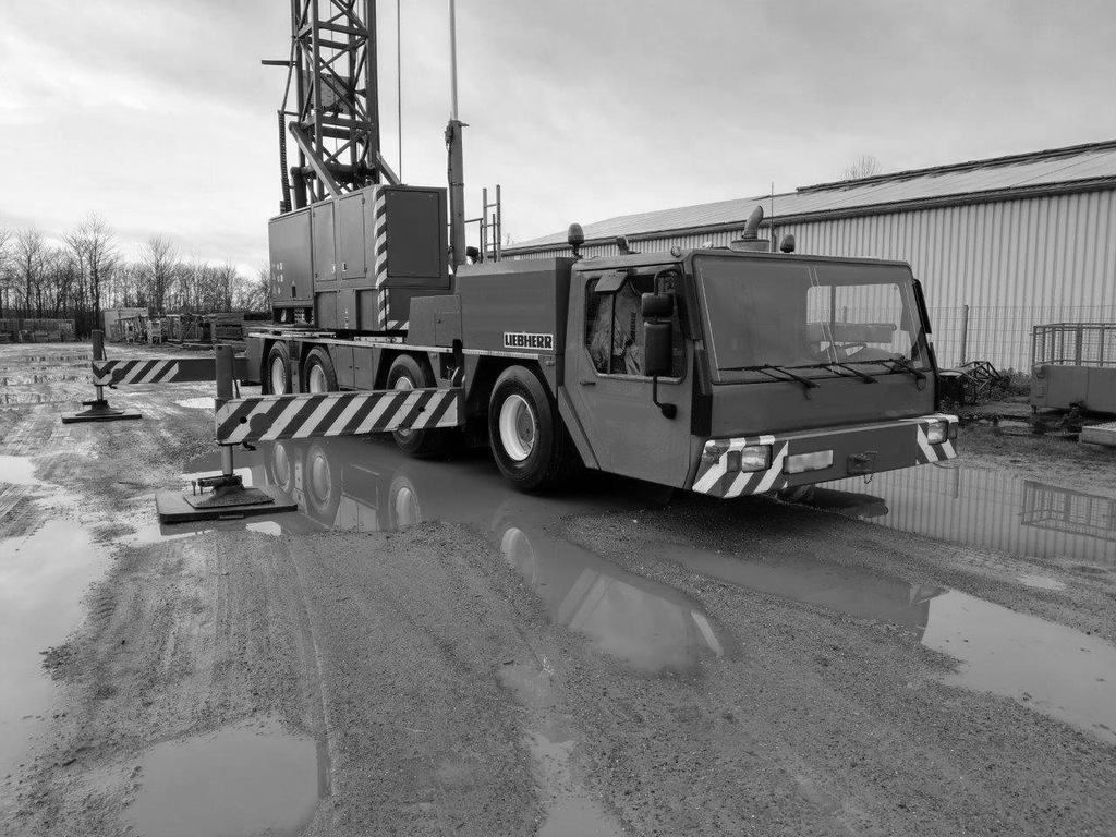 Dźwig Żuraw Samojezdny Liebherr MK 80