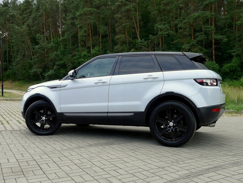 Range rover evoque meridian