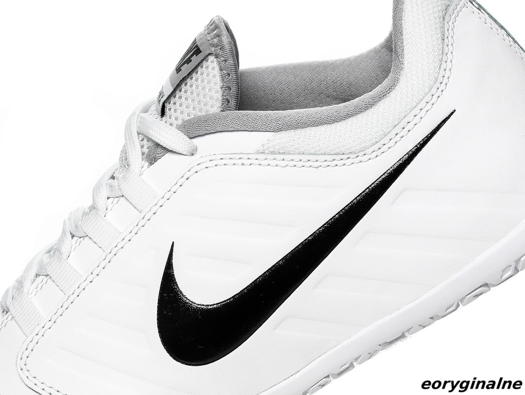 nike air pernix training shoes