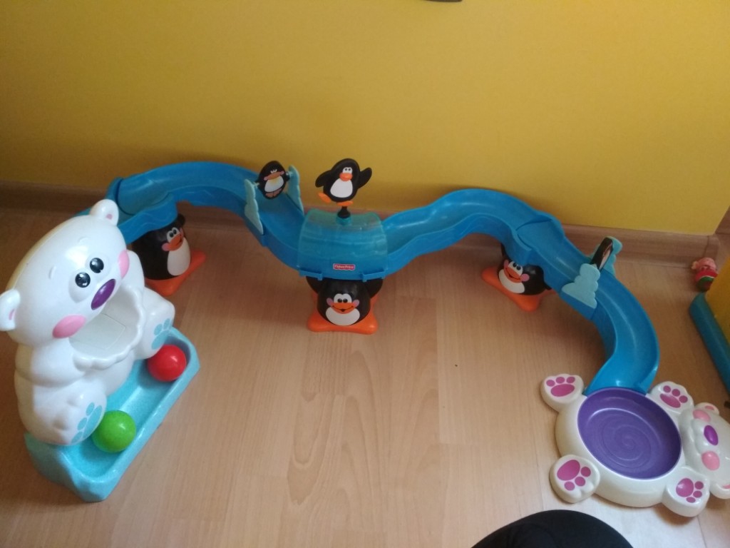 polarny tor dla piłek fisher Price