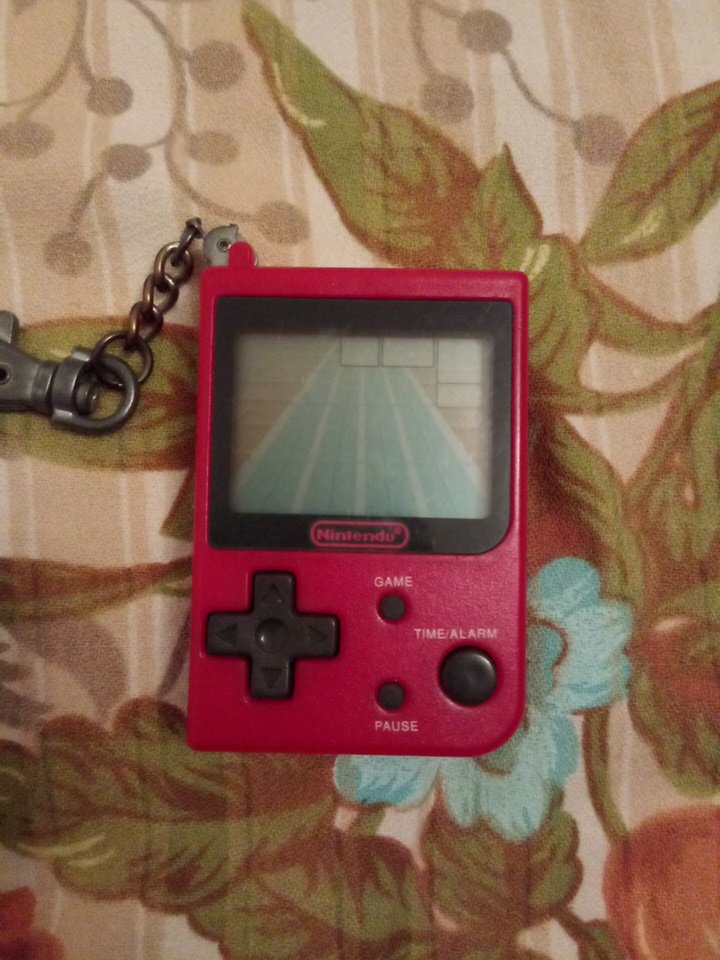 NINTENDO MINI CLASSICS - BRELOCZEK Z GRĄ CARERRA