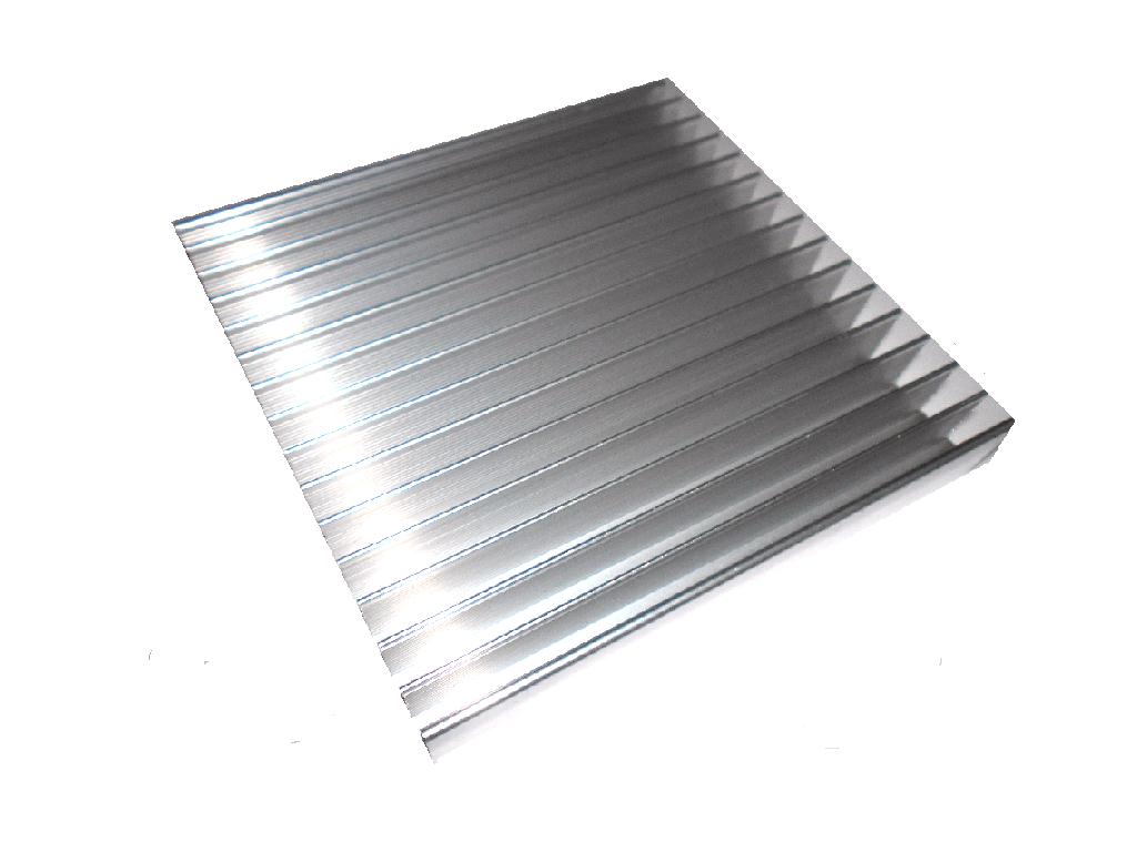 RADIATOR ALUMINIOWY 100x100x18 mm 10x10 cm