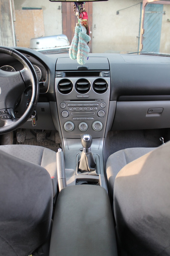 Środek Mazda 6 Kombi