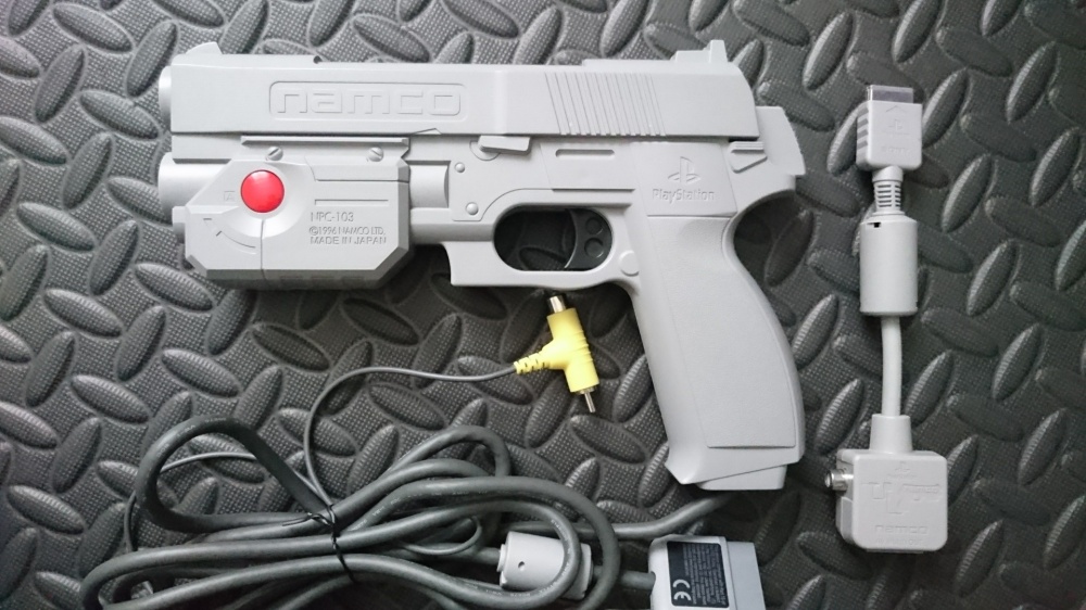 pistolet psx guncon playstation
