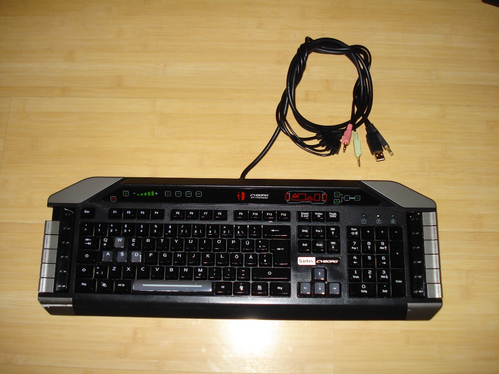 Klawiatura SAITEK CYBORG USB gaming keyboard V7