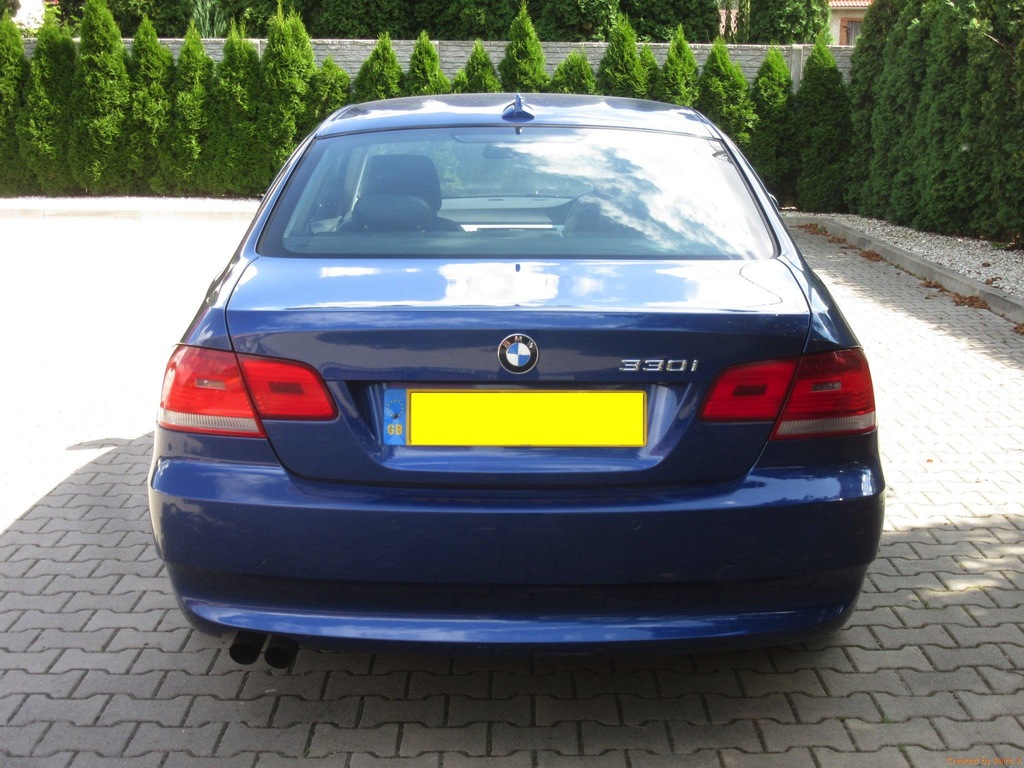 BMW E92 PRZED LIFT ZDERZAK TYŁ KOLOR MONETGOBLAU